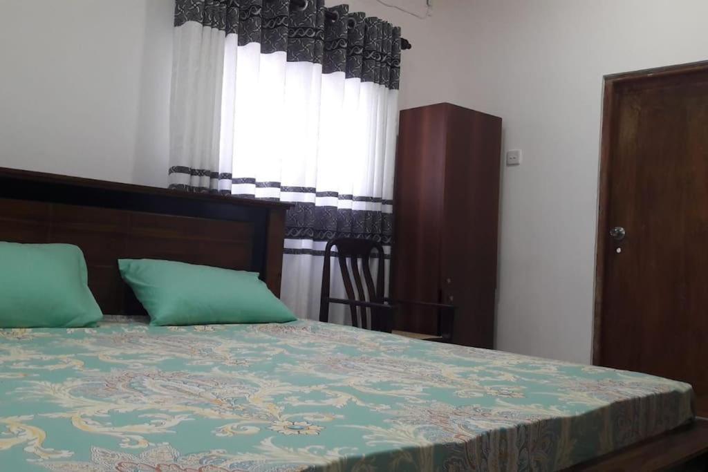 Sky Bloom Bed and Breakfast Homagama Buitenkant foto