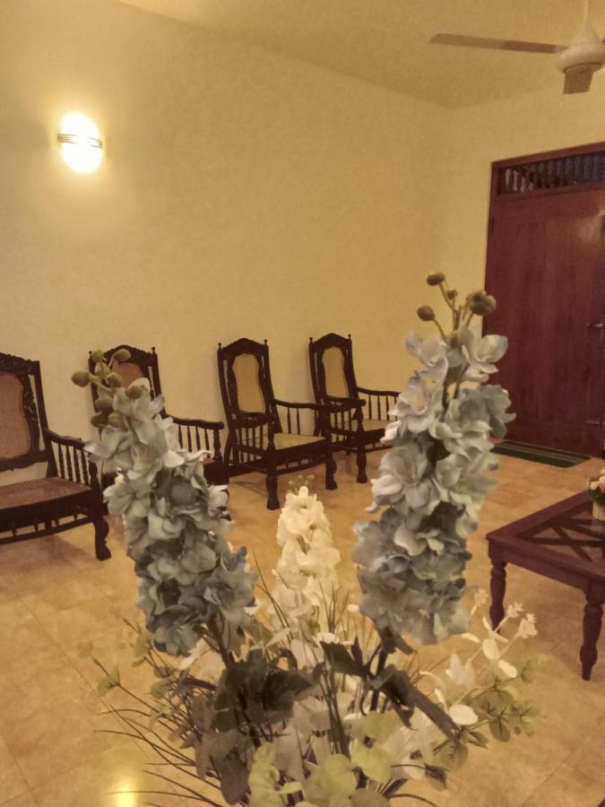 Sky Bloom Bed and Breakfast Homagama Buitenkant foto